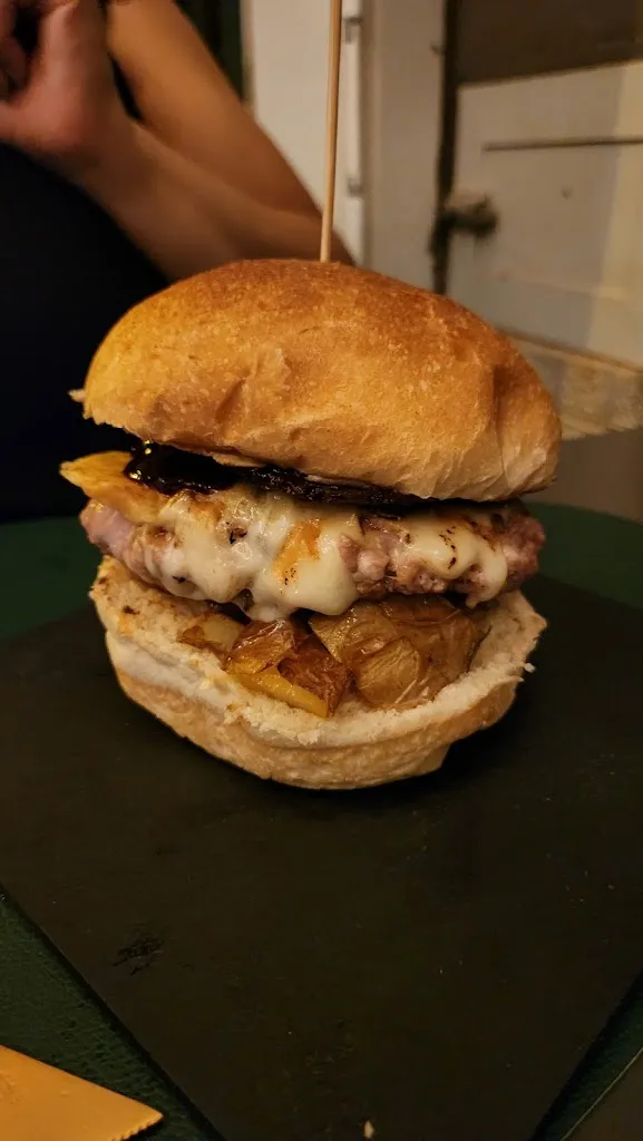 Michele Cipriano_Flower Bistrot_Pignataro Maggiore_review