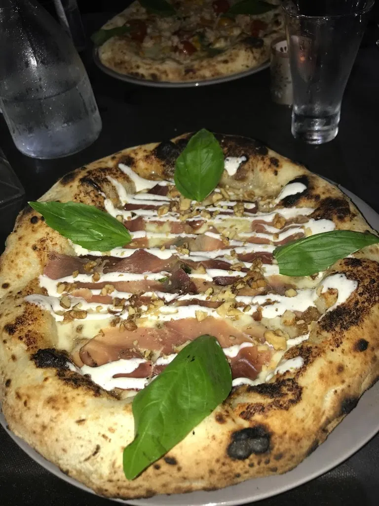 Simona Vigilante_Sotto le Stelle Pizzeria & Metropizza_Pianura_review