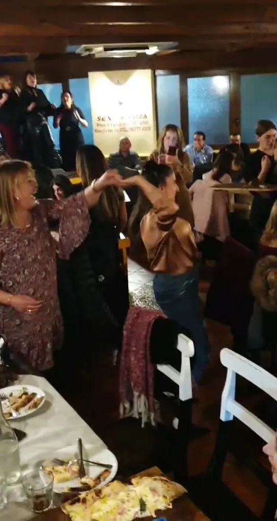 Ristorante Pizzeria Taverna Ue Ue_Pianura_slider_image_2