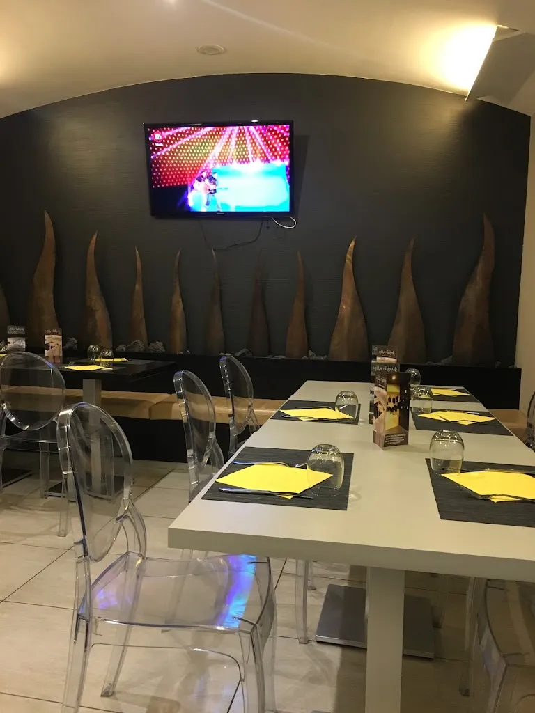 Villa Meridiane - Ristorante, Pizzeria, Eventi_Pianura_slider_image_1