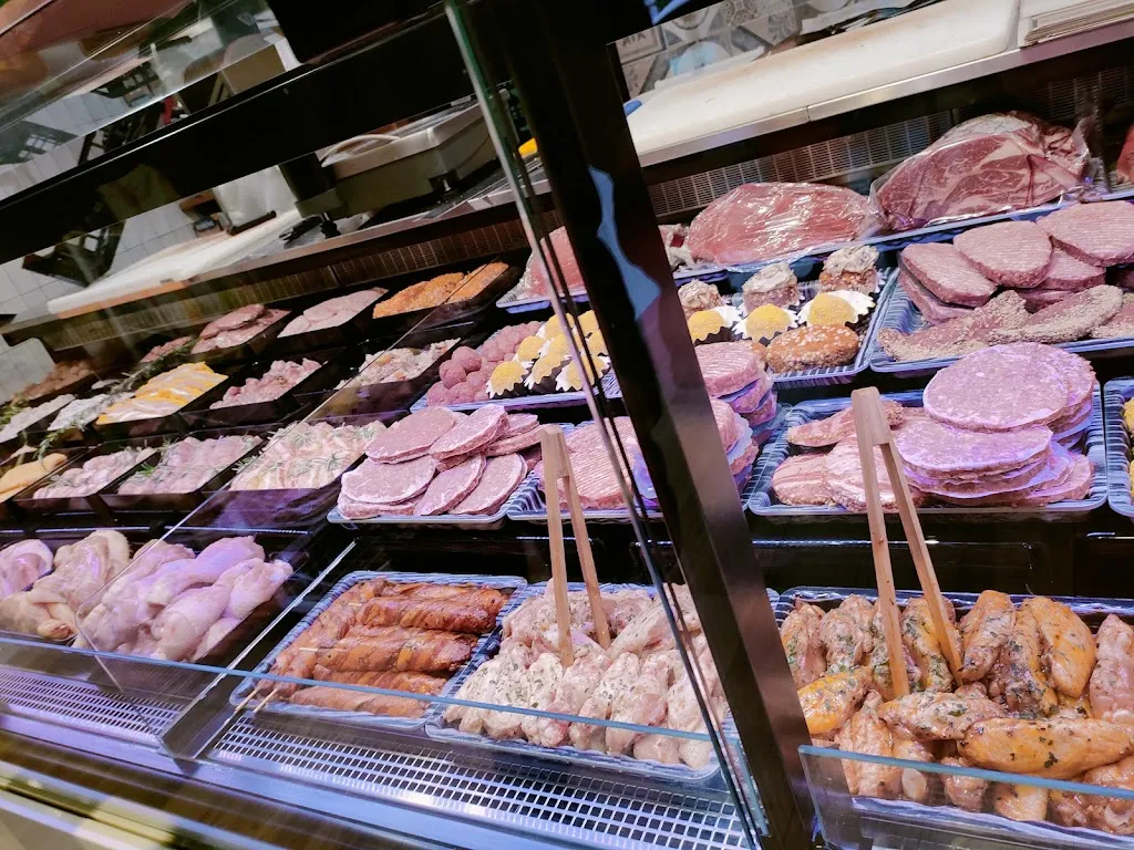 Marisa Bonifacio_Il polliere Natalebutcherfamily_Pianura_recensione