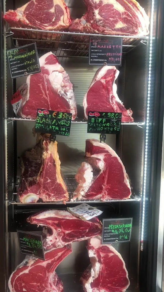 Il polliere Natalebutcherfamily_Pianura_slider_image_2