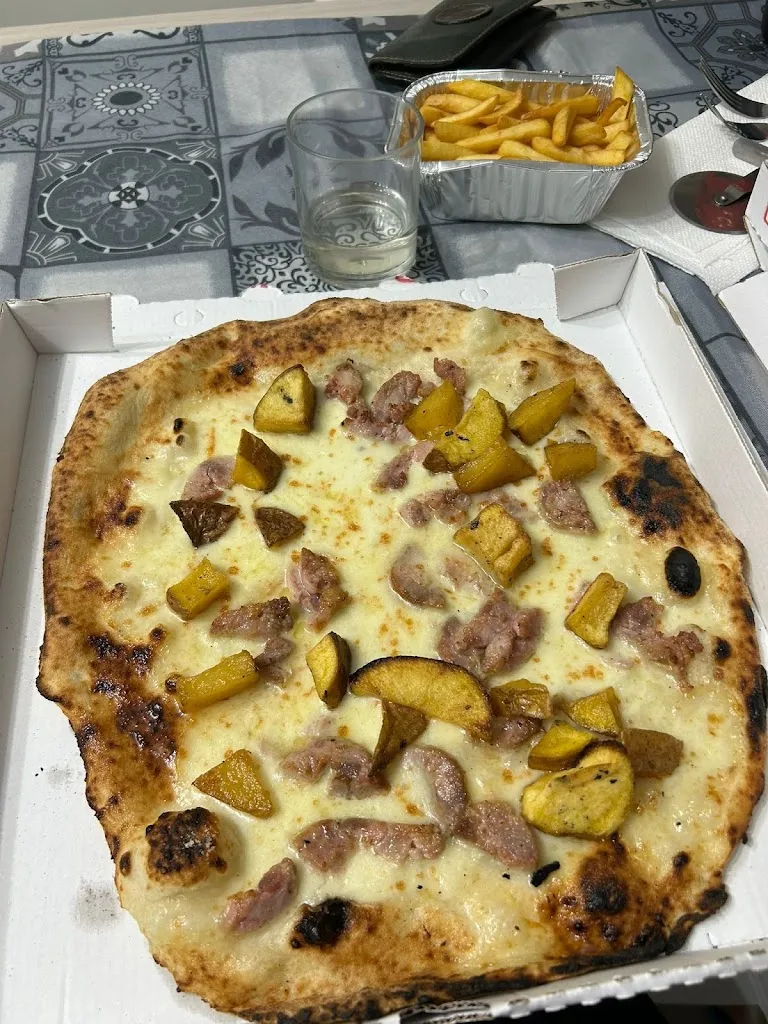 Pizzeria Bellafigliola_Pianura_slider_image_2