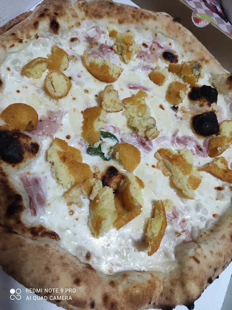 Rosa Tirmeni_Pizzeria Totò_Pianura_review