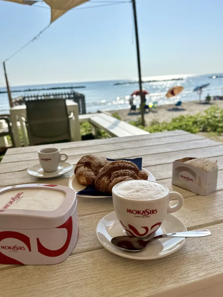 Karolína Dusbabová_Niky Beach_Martinsicuro_review