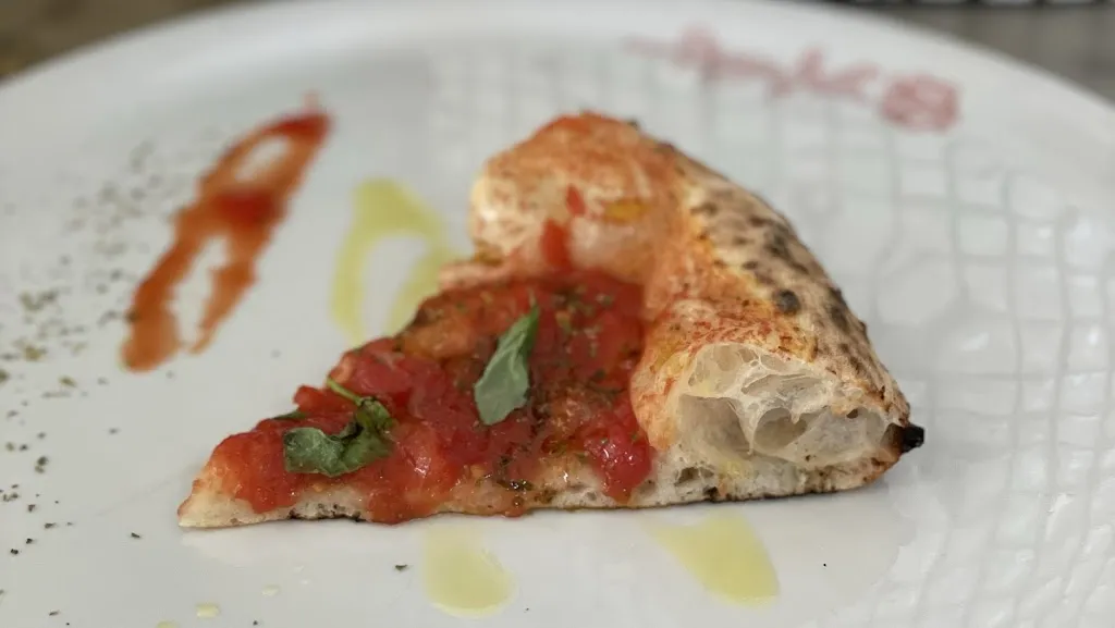 Ristorante Pizzeria Strike_Pietrelcina_slider_image_2