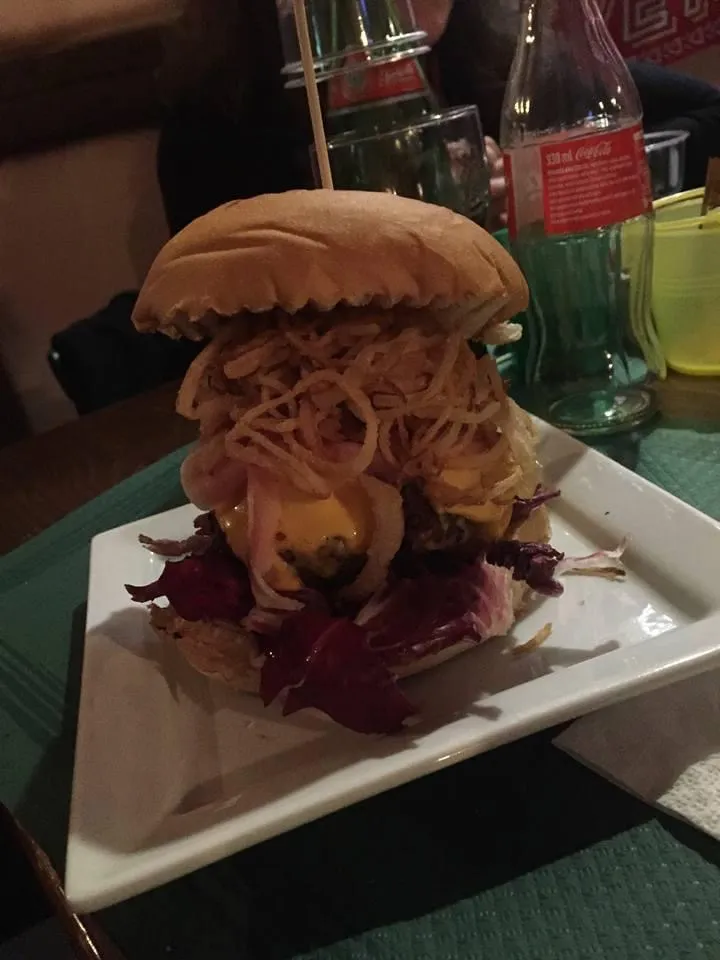 Vincenzo Nisco_Pub Old Soccer_Pietrelcina_review