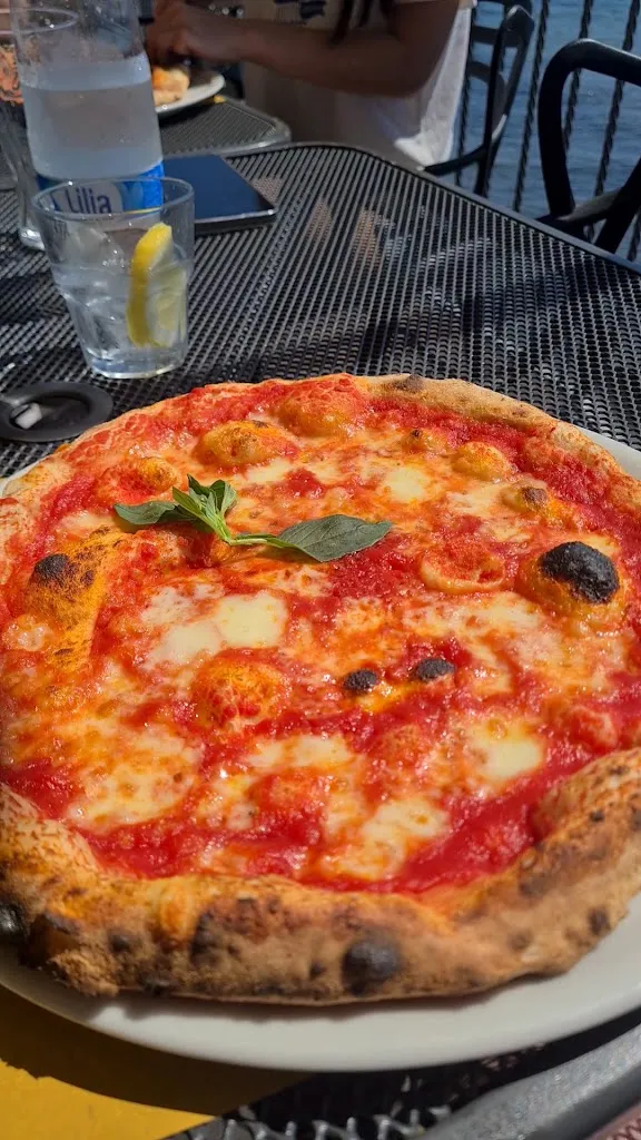 Caffè del Capitano_Pisciotta_slider_image_2