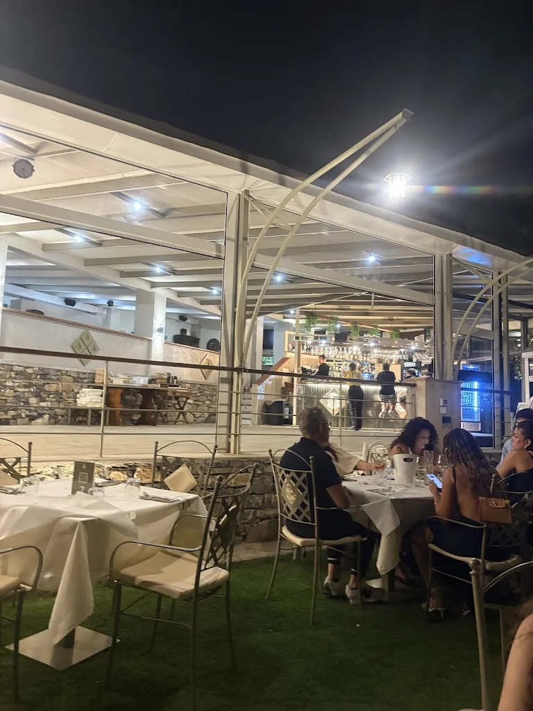 Alessandro Gazzillo_Vecchia Stazione 3.0 NUOVA GESTIONE_Pisciotta_review