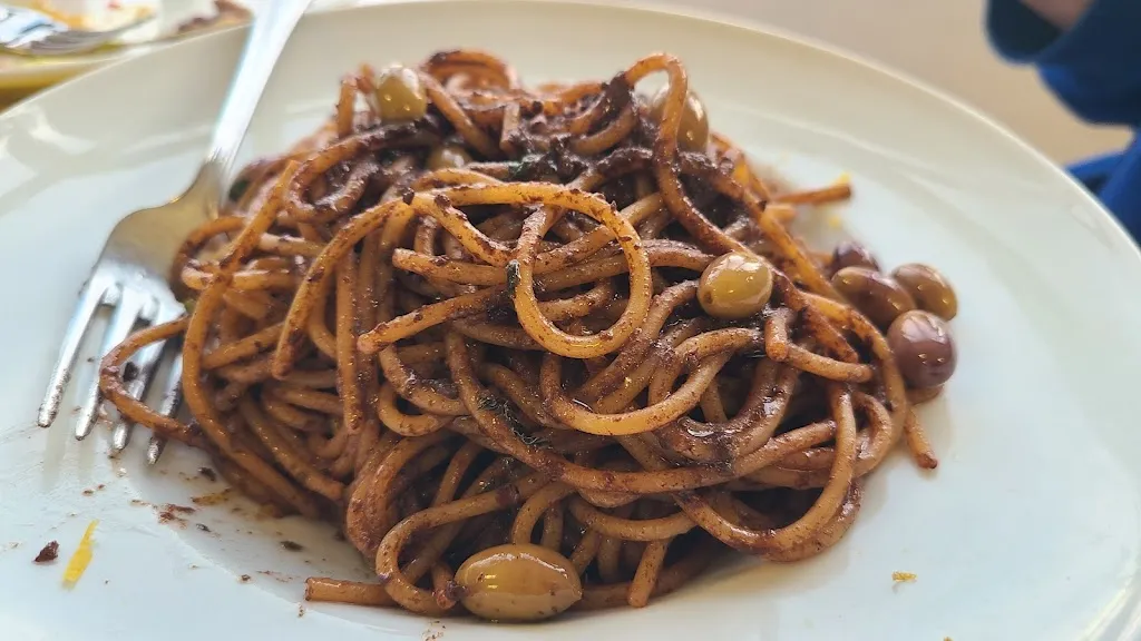 Ed Valdez_Albergo Belvedere_Pisciotta_review