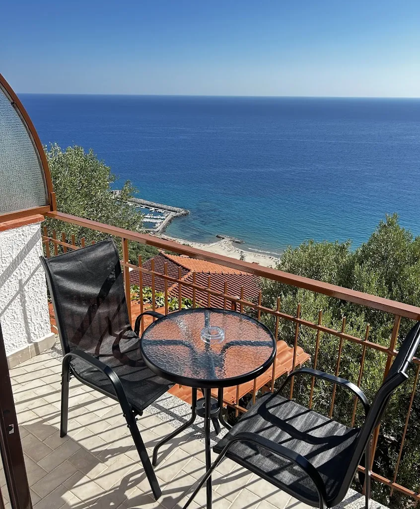 Albergo Belvedere_Pisciotta_slider_image_1