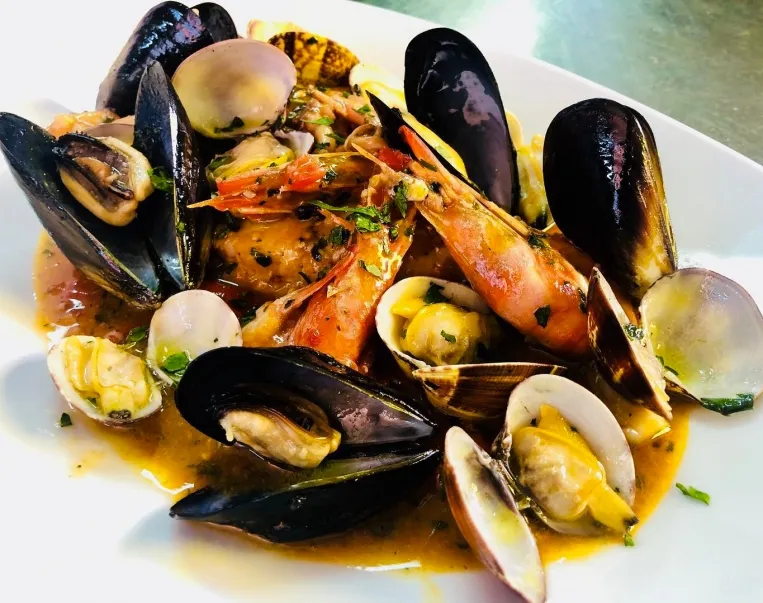 Ristorante Angiolina_Pisciotta_slider_image_3