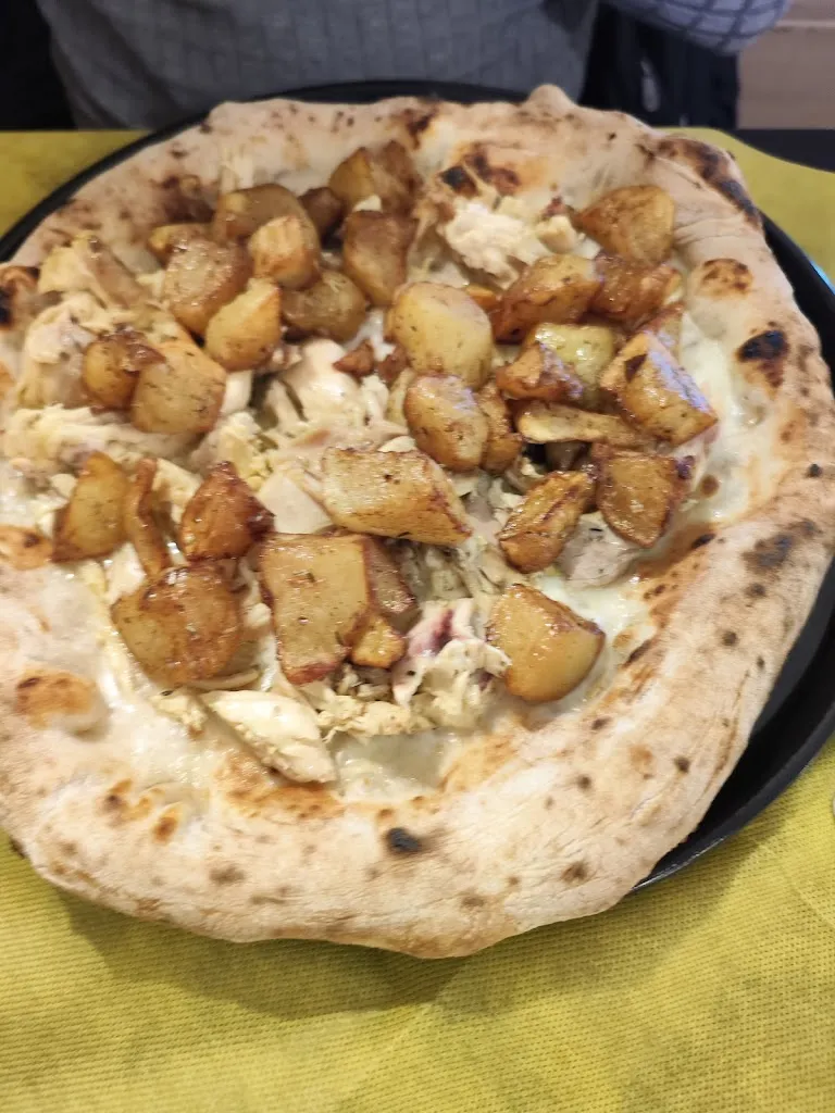anna es_Old Style Pizzeria e Girarrosto_Pollena Trocchia_review