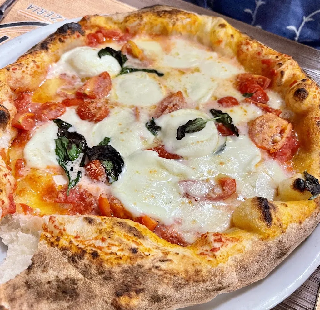 V Kerr_Bump_Pollena Trocchia_review