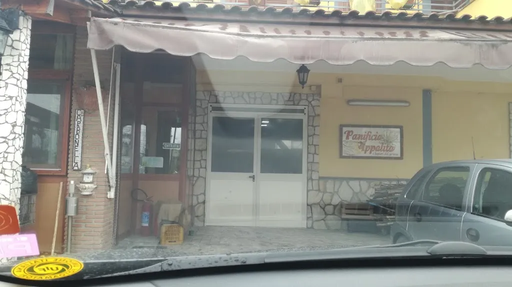 Gennaro Di Mauro_Panificio Ippolito_Pollena Trocchia_review