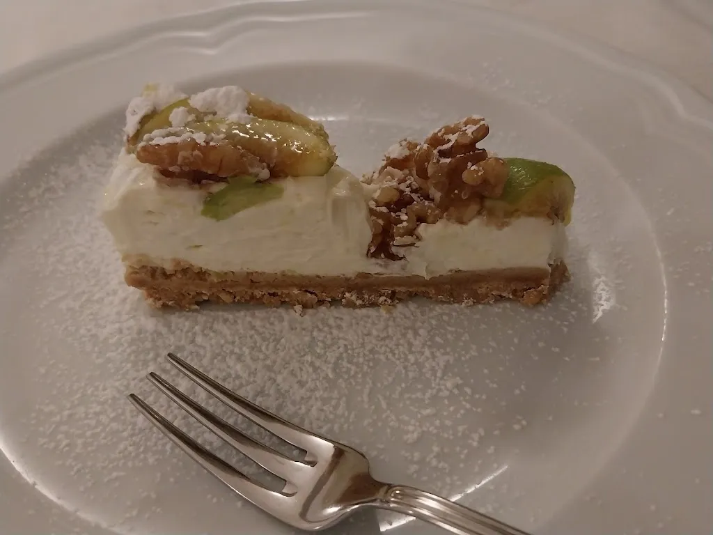 Cristina Mormile_il rosso e il mare_Pollica_recensione