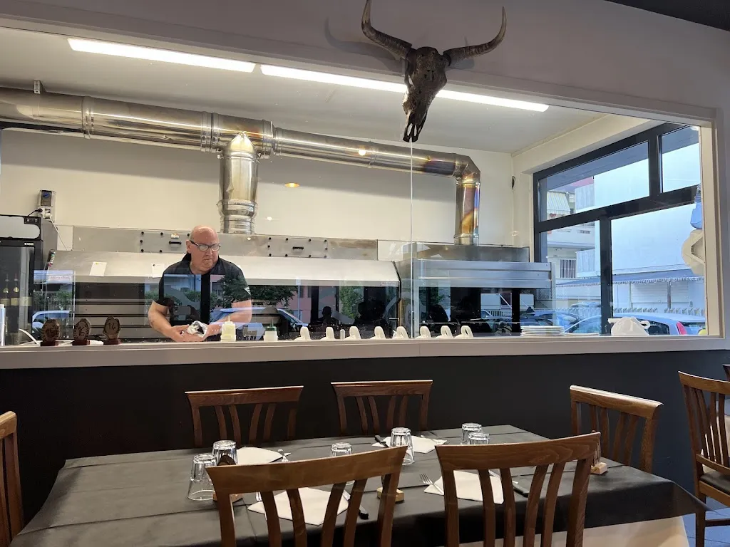 Roberto Pagnoni_Andrea braceria italiana_Martinsicuro_reseña