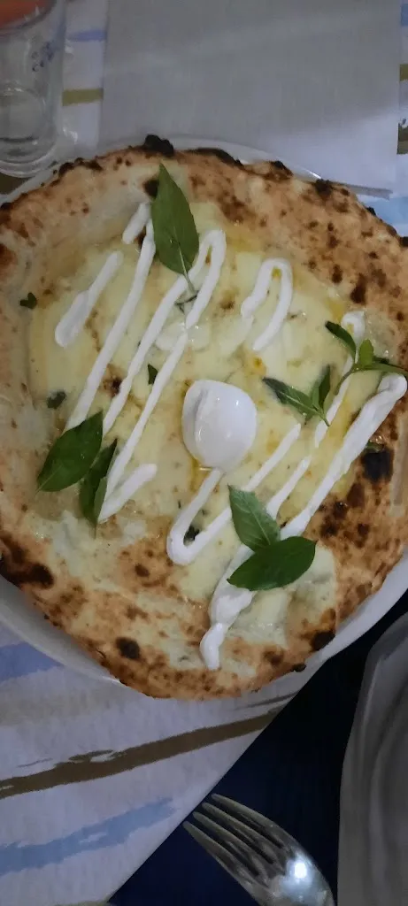 Rossana Sciarne_Bar Ristorante Pizzeria Bacco e Ciacco_Policastro Bussentino_recensione