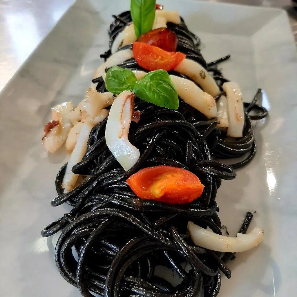 Ristorante Pizzeria Perla Marina_Policastro Bussentino_slider_image_2