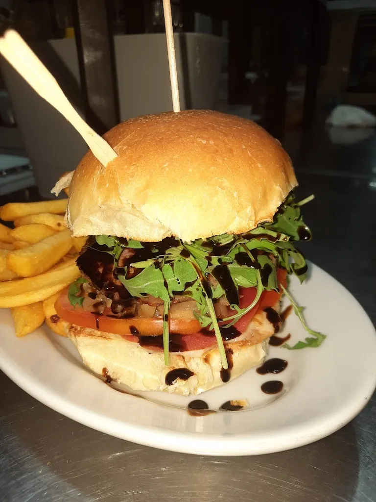 PUB 66 ristorante a Policastro Bussentino