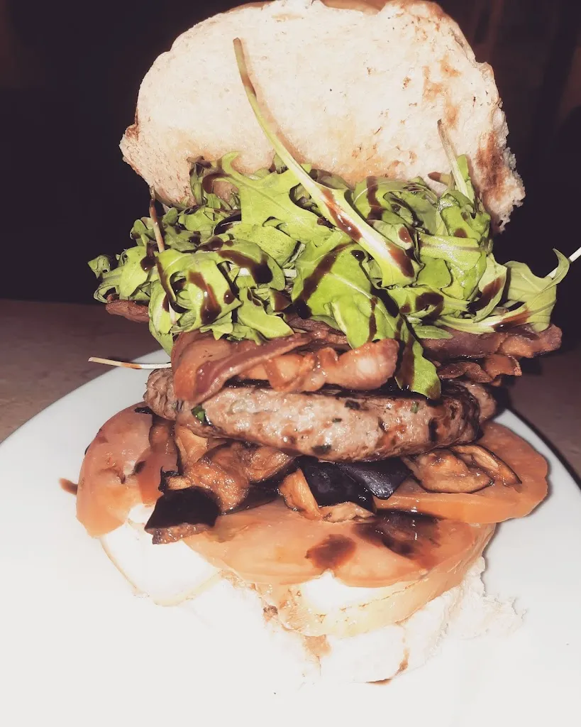 PUB 66_Policastro Bussentino_slider_image_3