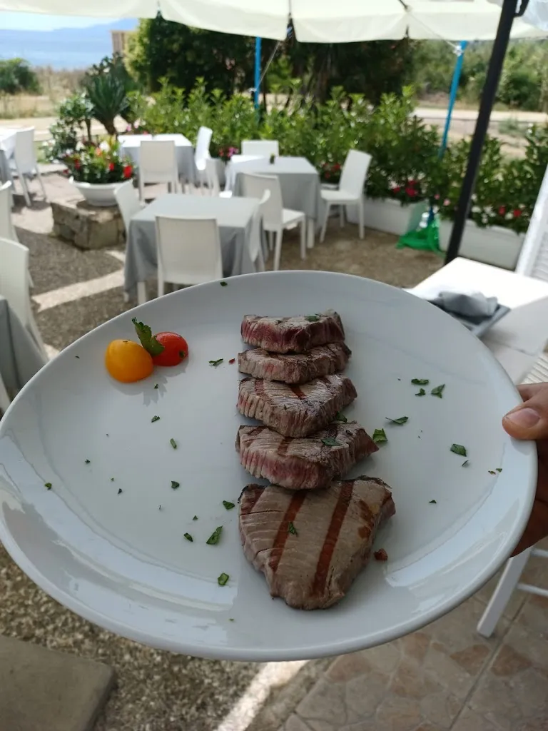 Lo Sbarco Dei 300_Policastro Bussentino_slider_image_2