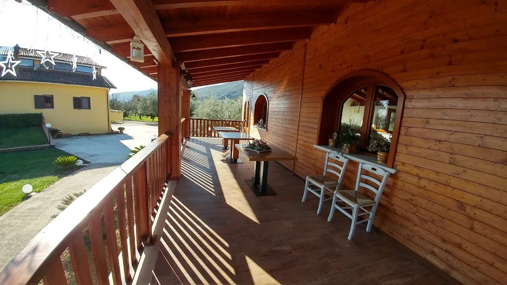 agriturismo chalet helen restaurant in Pontelatone