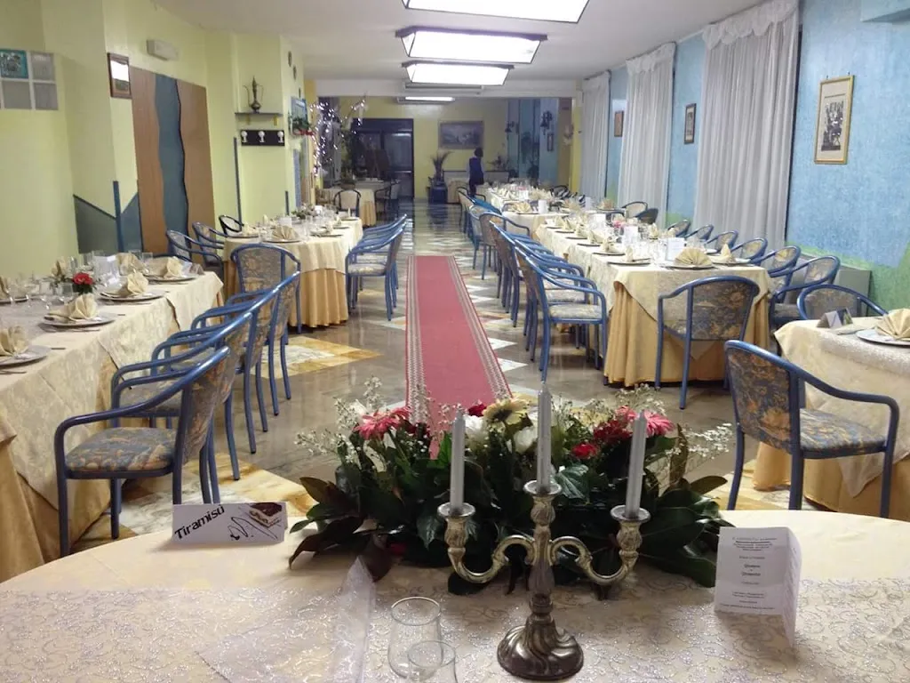 Agriturismo Ristorante Il Castello di Blu Oriente restaurant in Pontelatone