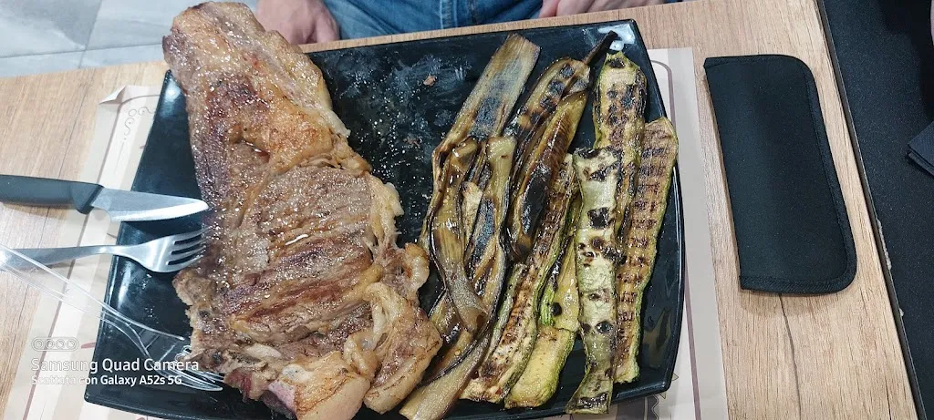 veronica imperato_Hamburgeria Tommaso Coppola_Ponticelli_recensione