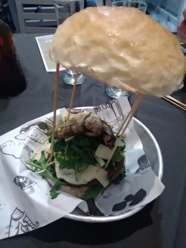 Hamburgeria Tommaso Coppola_Ponticelli_slider_image_2