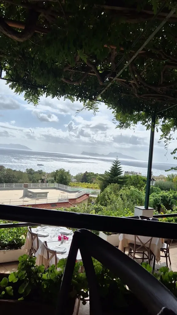 Rosiello Restaurant_Posillipo_slider_image_2