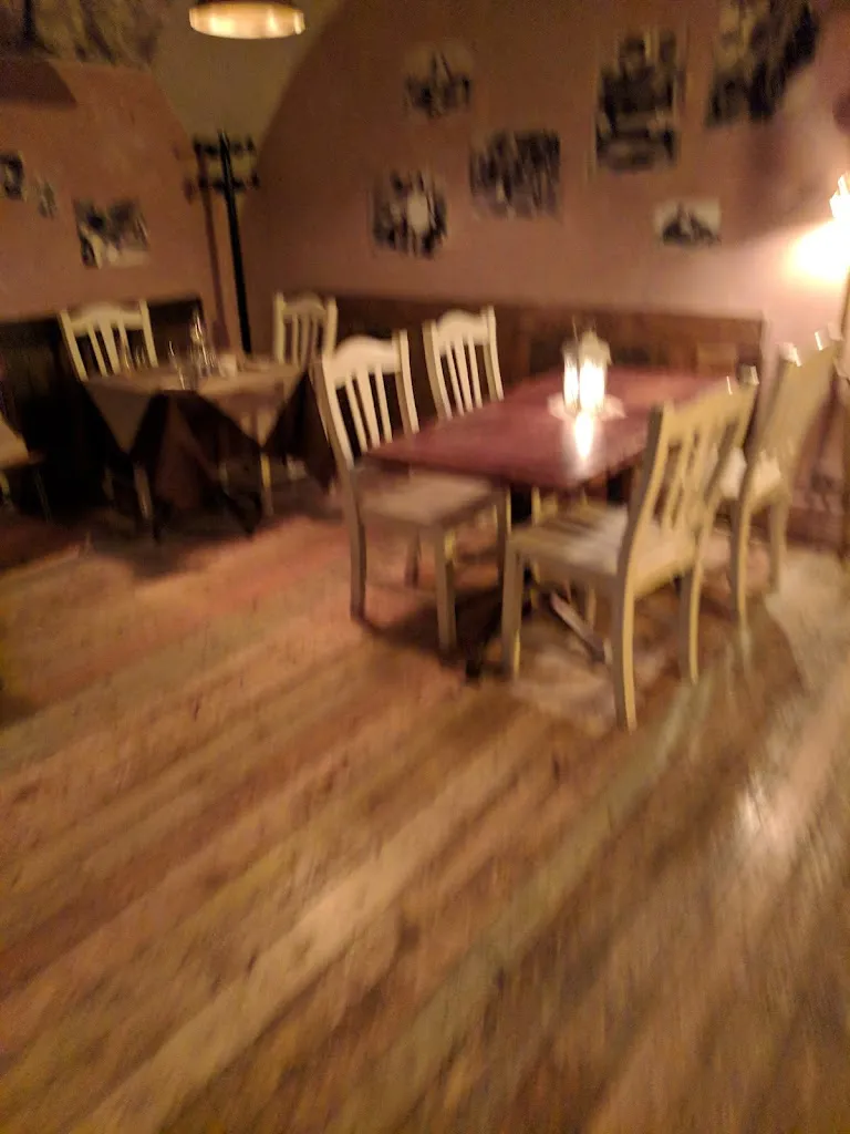 Federico Quagliuolo_Le Stanze_Posillipo_review