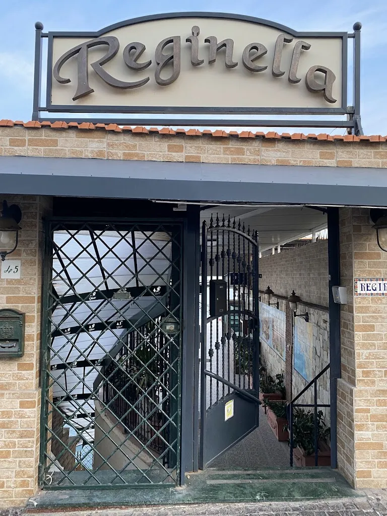 Ristorante Reginella_Posillipo_slider_image_1
