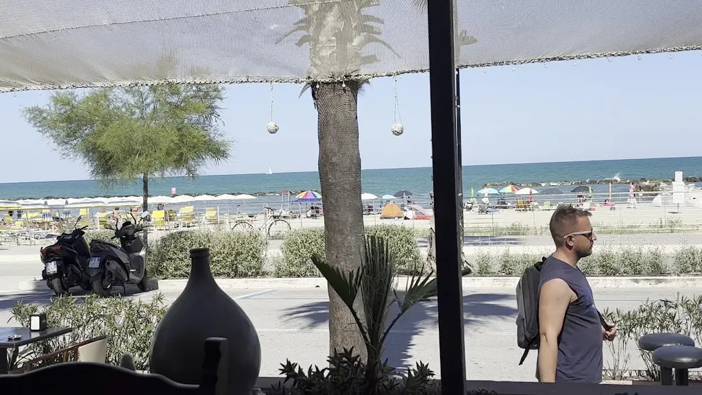 Rafal_Bar Giuliano e Primo_Martinsicuro_Bewertung