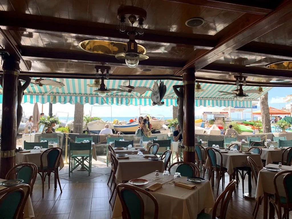 Chez Black_Positano_slider_image_1