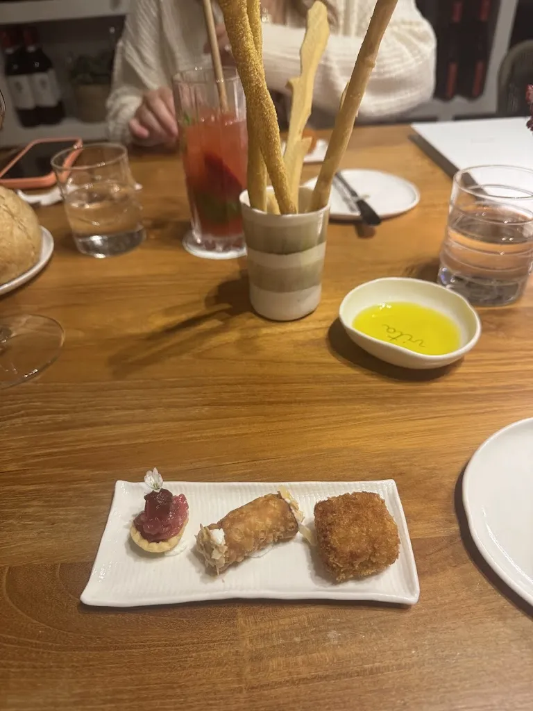 Niko Capoziello_Next 2_Positano_review