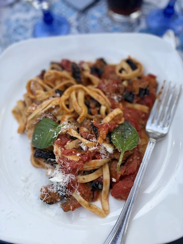 Nia Othitis_Mediterraneo_Positano_recensione