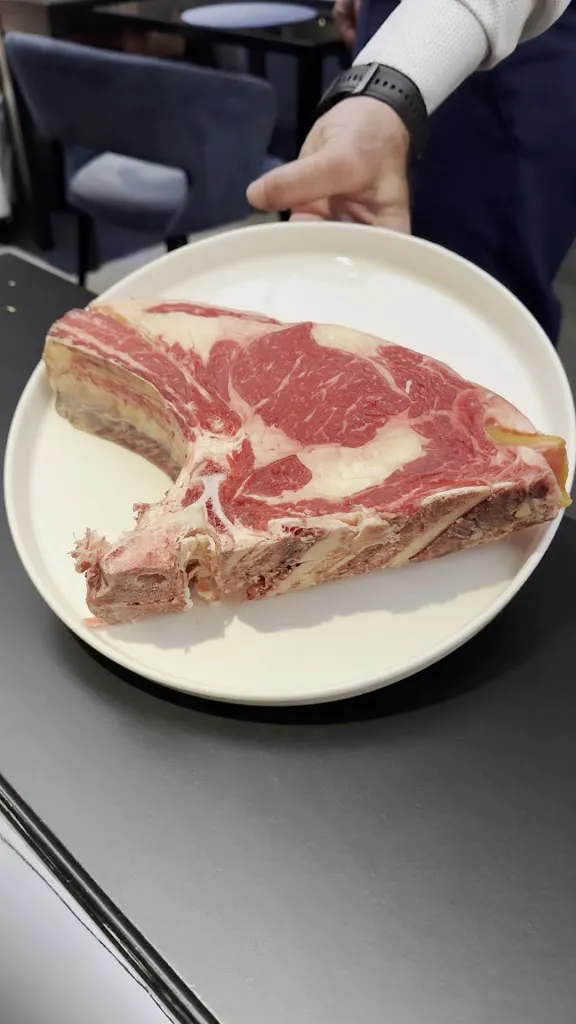 Roc - Pizza & Steak_Positano_slider_image_2