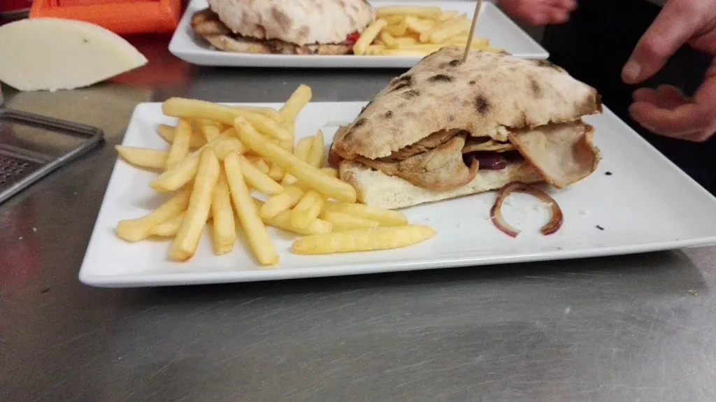 Menu_Artemide cibo e musica_Martinsicuro_image_1