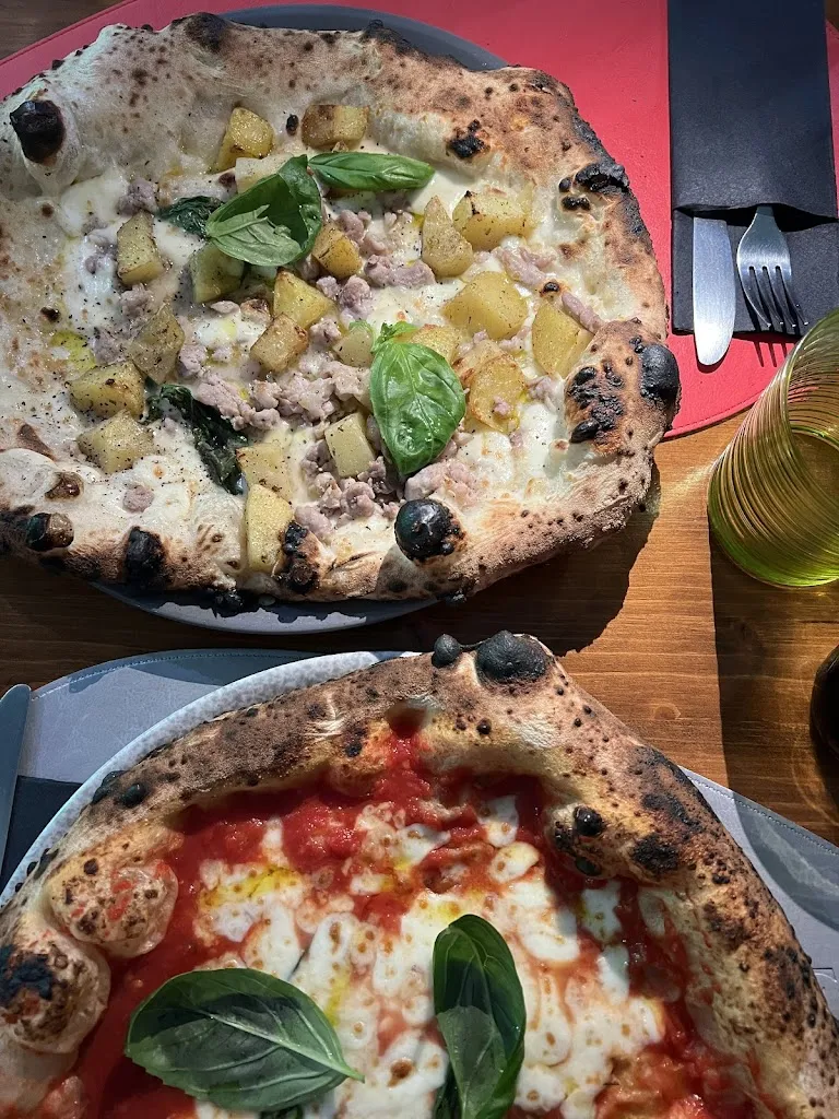 luce br_Fronna d'Està_Pomigliano d'Arco_review