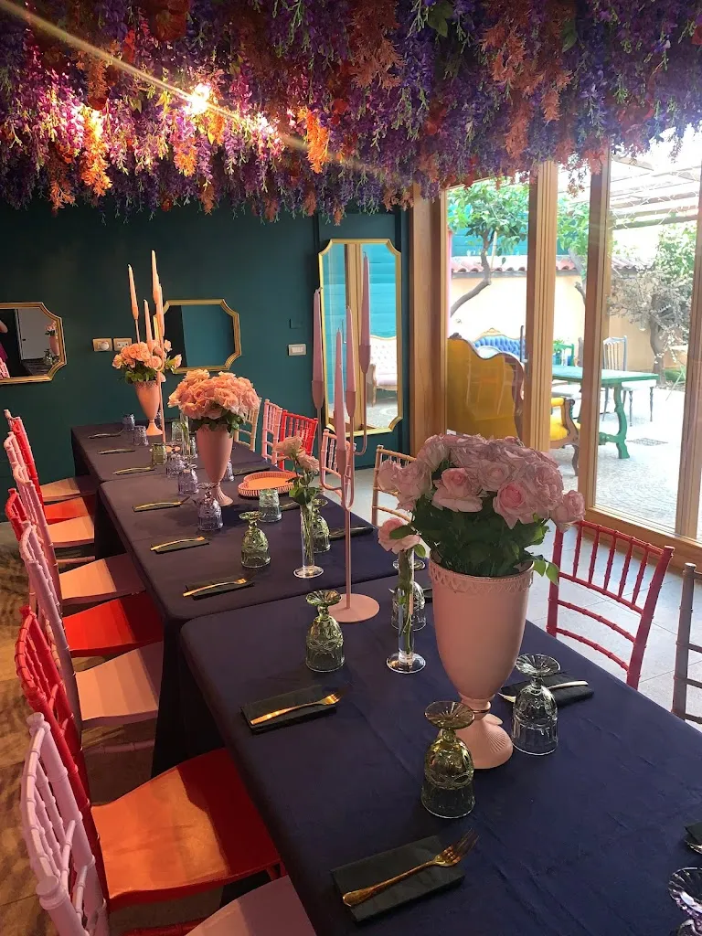 Clori Flower Diner_Pomigliano d'Arco_slider_image_1