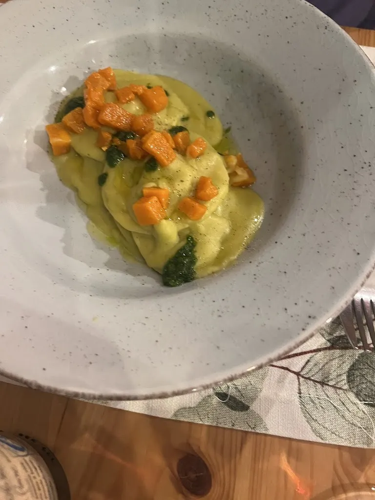 ina maritz_Lo Famo Sano_Pomigliano d'Arco_review