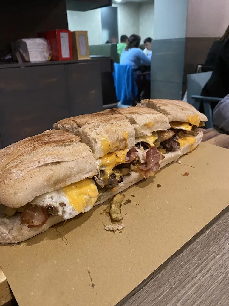 Tom & Genny - Panuozzi Tipici_Pomigliano d'Arco_slider_image_3