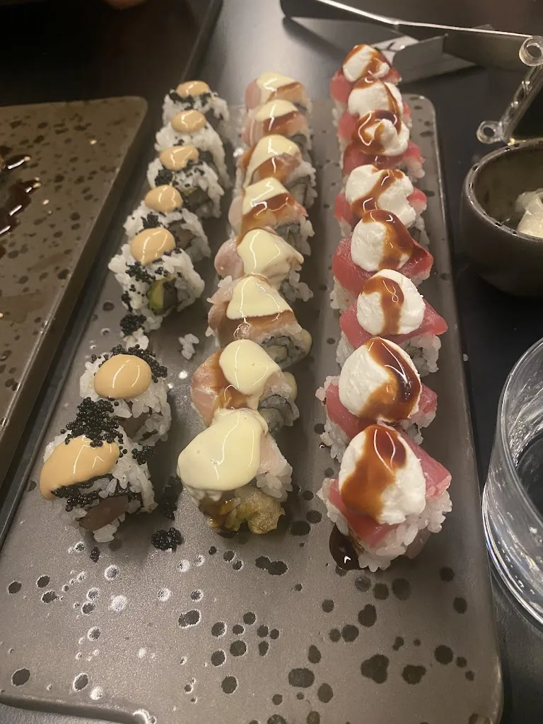 Dimitar Slatinski_Krudo sushi fusion mixology_Martinsicuro_review