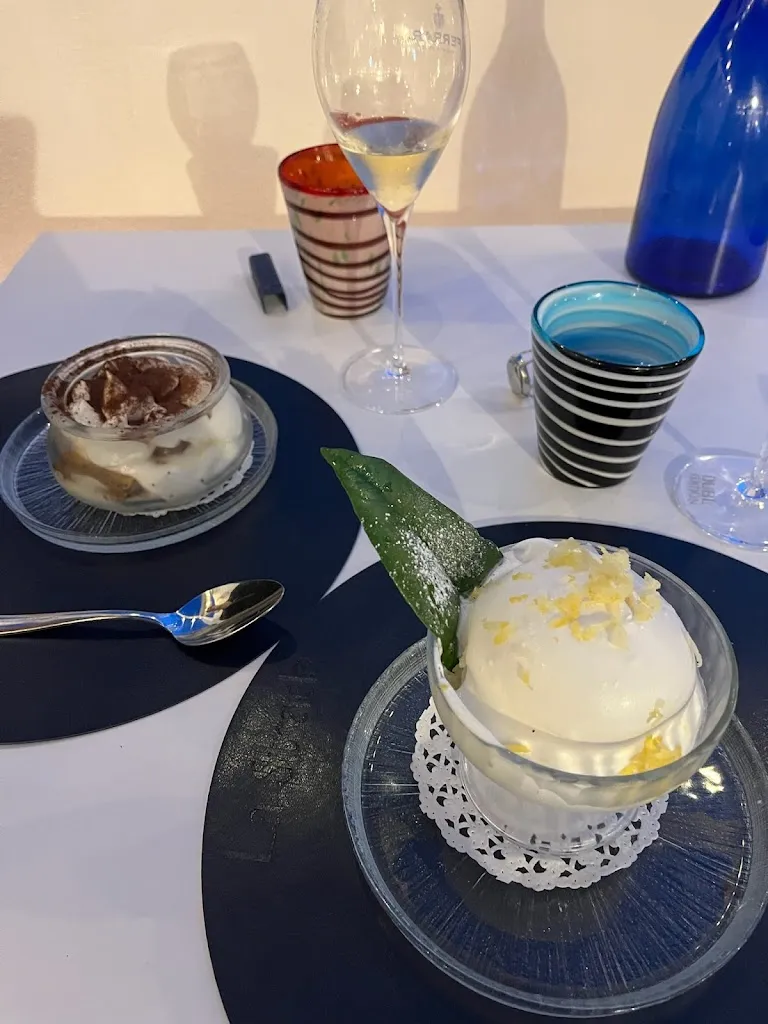 Carl Taurisano_La Strada - Top Terrace_Praiano_review