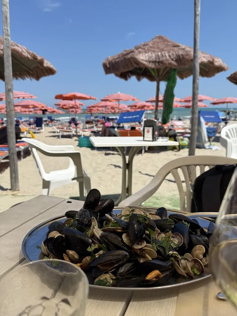 Katia Pezzotti_Bagni Massimo_Martinsicuro_review