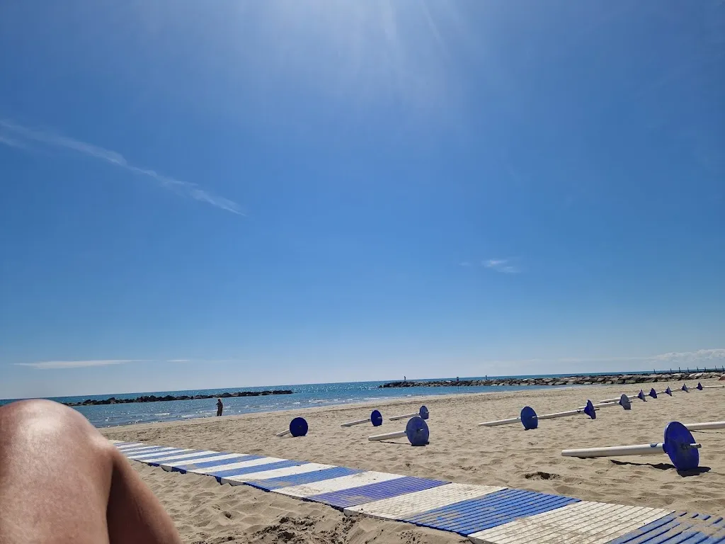 Massimo Antonaci_Bagni Massimo_Martinsicuro_review