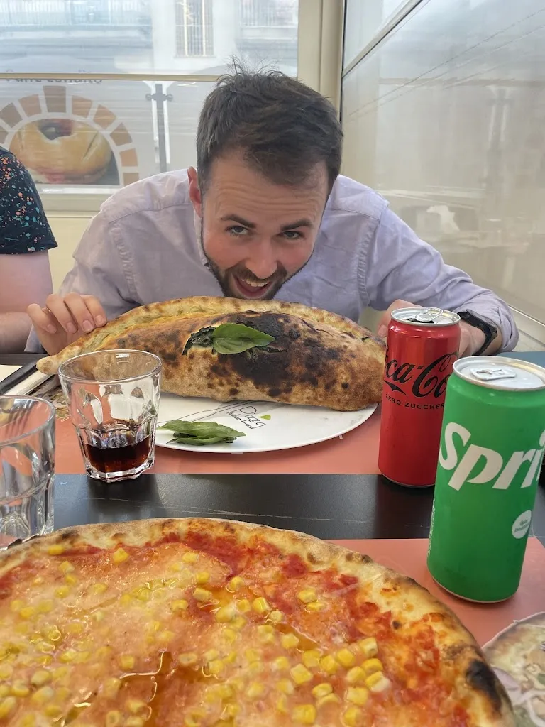 Kevin Madaj-Becker_Pizzeria La Fontana_Pozzillo_review