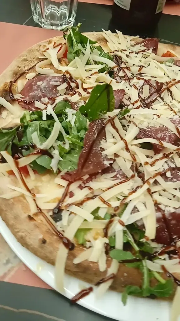 Pizzeria La Fontana_Pozzillo_slider_image_2