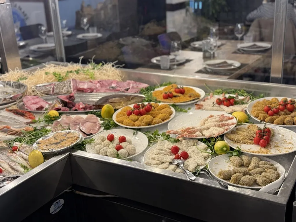 Ristorante Pianeta Mare - Fraz.Capo Mulini_Pozzillo_slider_image_3